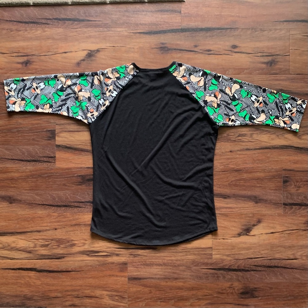 LulaRoe Goofy shirt - large